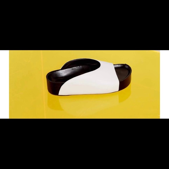 Simon Miller black and white slides - Picture 2 of 11